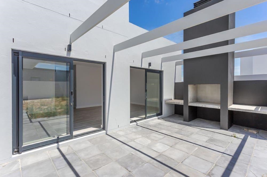 4 Bedroom Property for Sale in Sandown Western Cape